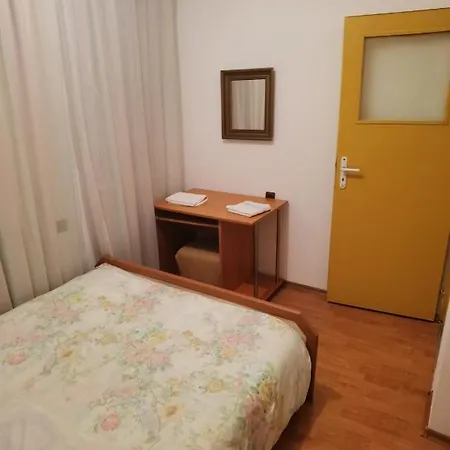 гарсониера * Eski Zağra
