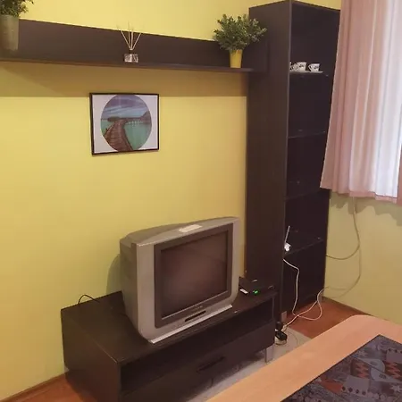 гарсониера アパート